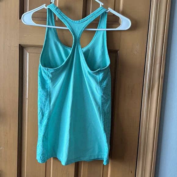 Nike Dri-Fit Aqua Razorback Tank Top - Picture 2 of 3